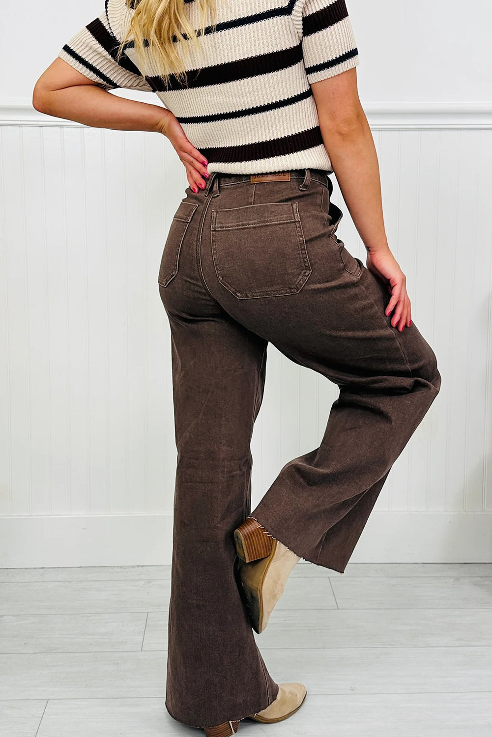 Donkerbruine loose fit jeans met retro wassing