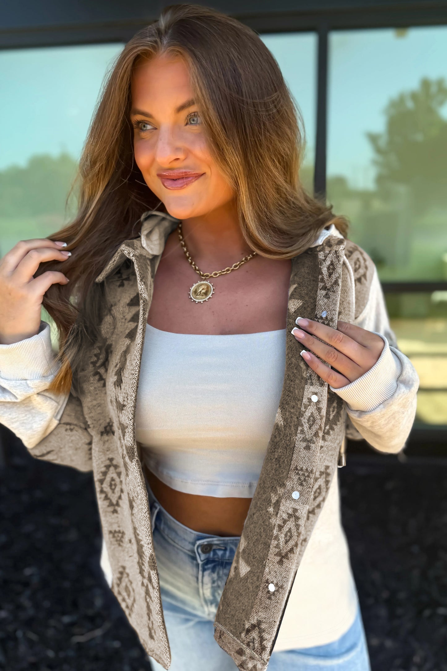 Grijze western shacket met Aztec print en capuchon